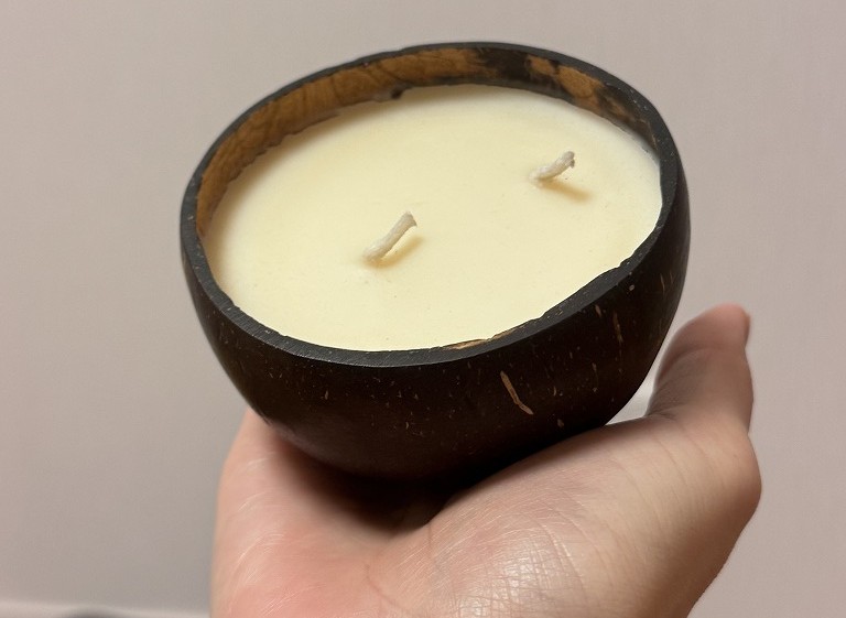 ココナッツキャンドル