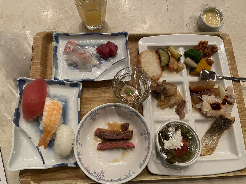 夕食